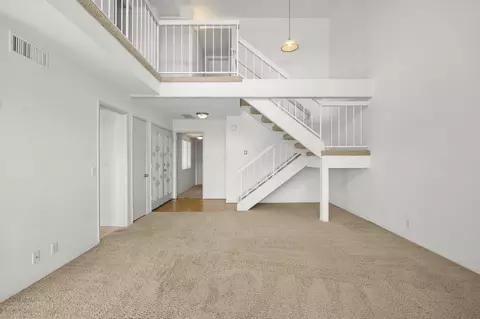 4530 Eastbourne Bay, Oxnard, CA 93035 photo 12