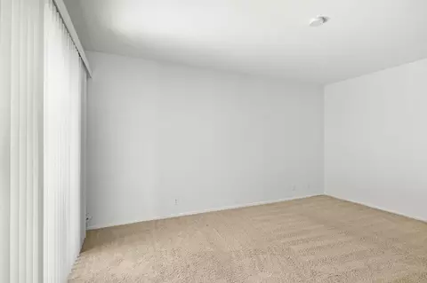 4530 Eastbourne Bay, Oxnard, CA 93035 photo 21