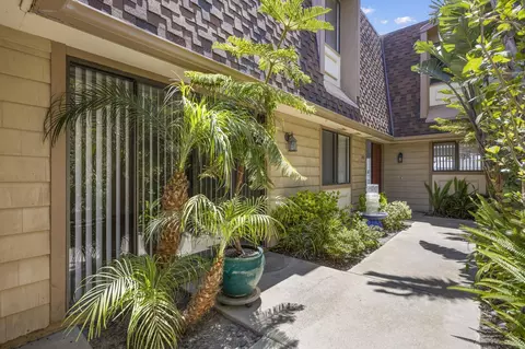 4530 Eastbourne Bay, Oxnard, CA 93035 photo 8