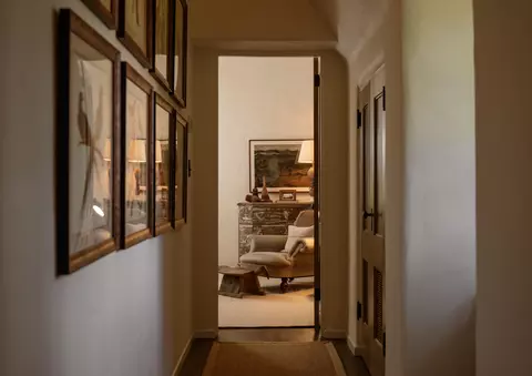 Entry Way - 175 Miramar Ave, Montecito, CA 93108 photo 3 of 4