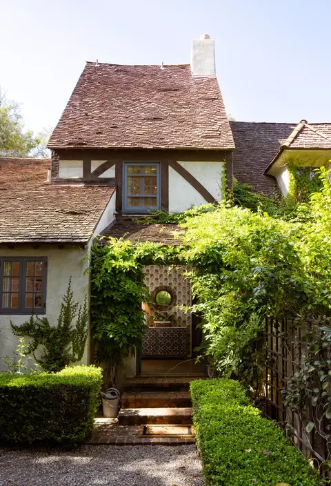 Exterior - 175 Miramar Ave, Montecito, CA 93108 photo 3 of 8