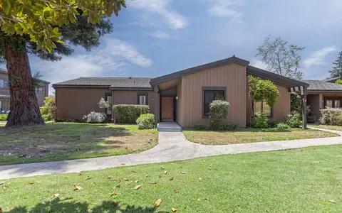 641 Avenida Pequena, Santa Barbara, CA 93111