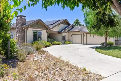 1241 Sawleaf Ln, Solvang, CA 93463 photo 3