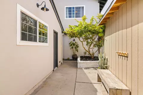 223 Hillview Dr, Goleta, CA 93117 photo 3