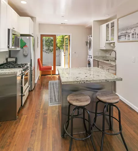 501 Brinkerhoff Ave, Santa Barbara, CA 93101 photo 3