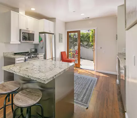 501 Brinkerhoff Ave, Santa Barbara, CA 93101 photo 4