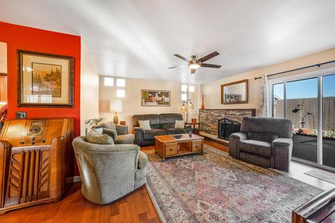 1201 W Oak Ave, Lompoc, CA 93436 photo 3