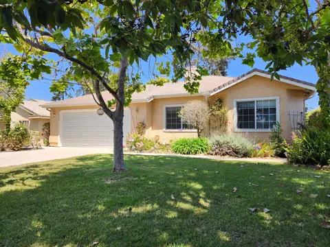 404 Washington Cir, Santa Maria, CA 93458