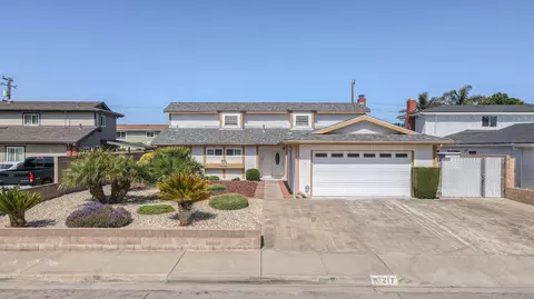 217 S 2nd St, Lompoc, CA 93436