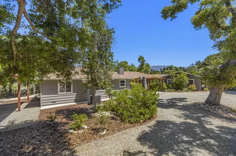 55 Alto Dr, Oak View, CA 93022