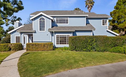 1555 Meadow Cir, Carpinteria, CA 93013 photo 1