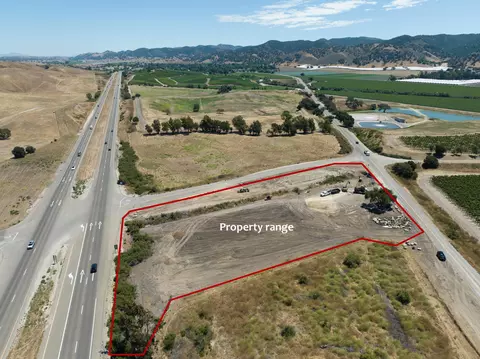 8655 Bell St, Los Alamos, CA 93440