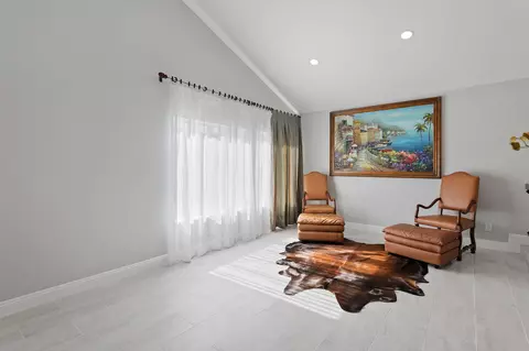 1371 Stone Meadow Dr, Camarillo, CA 93010 photo 3