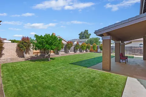 1371 Stone Meadow Dr, Camarillo, CA 93010 photo 14