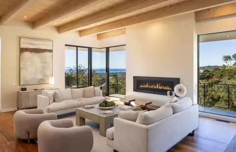 900 W Park Ln, Santa Barbara, CA 93108