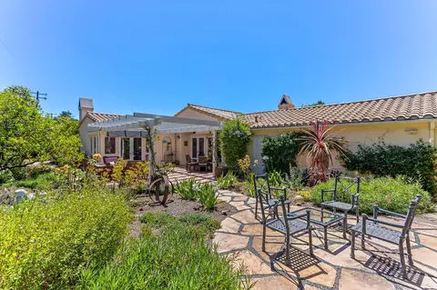 3796 Brenner Dr, Santa Barbara, CA 93105