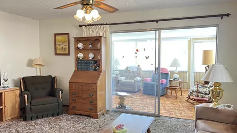 1613 W Pine Ave, Lompoc, CA 93436 photo 9