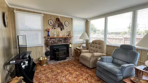 1613 W Pine Ave, Lompoc, CA 93436 photo 11