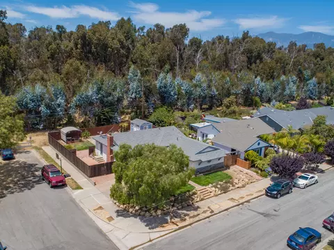 361 Pebble Beach Dr, Goleta, CA 93117 photo 25