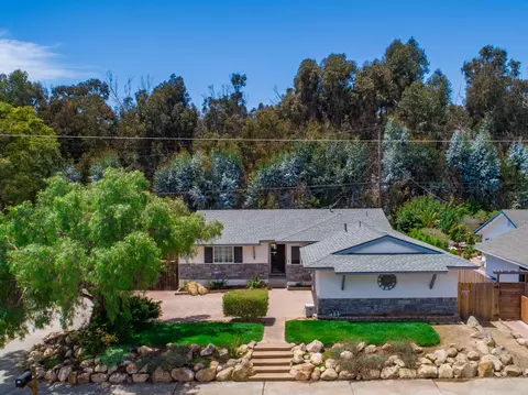 361 Pebble Beach Dr, Goleta, CA 93117 photo 3