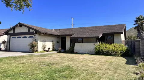1204 W Hickory Ave, Lompoc, CA 93436