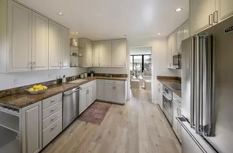 1330 Plaza Pacifica, Montecito, CA 93108 photo 8