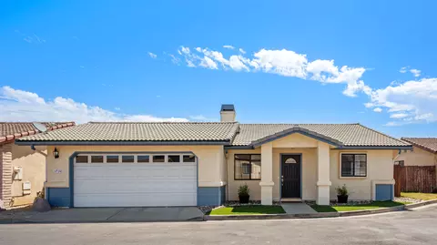 1732 Rio Vista Ln, Santa Maria, CA 93454
