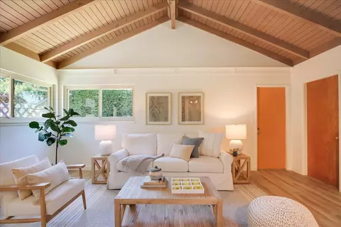4575 Nueces Dr, Santa Barbara, CA 93110
