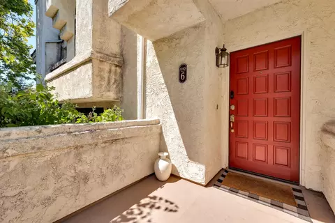 1245 Franciscan Ct #6, Carpinteria, CA 93013 photo 2