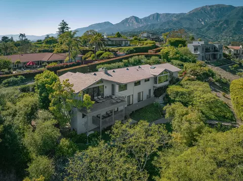 1048 Las Alturas Rd, Santa Barbara, CA 93103