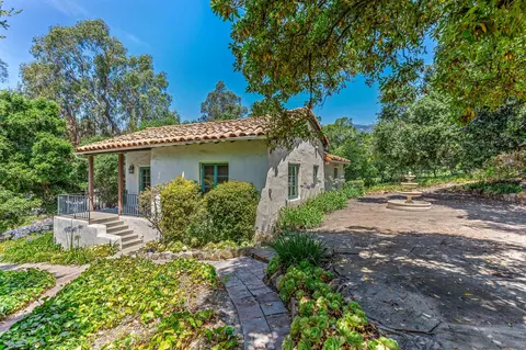 484 Barker Pass Rd, Santa Barbara, CA 93108