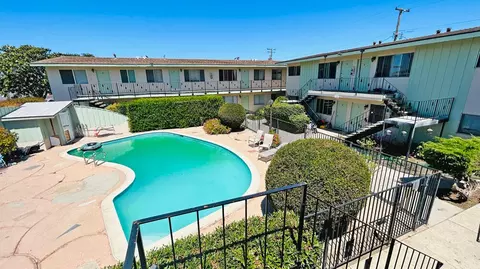 716 N G St, Lompoc, CA 93436 photo 2