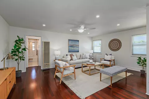 483 Linfield Pl #D, Goleta, CA 93117