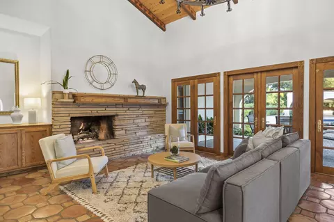 850 Baldwin Rd, Ojai, CA 93023 photo 3