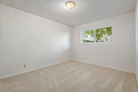 5444 Dariesa St, Carpinteria, CA 93013 photo 14