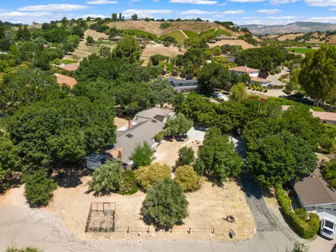 2010 Kanin Hoj, Solvang, CA 93463