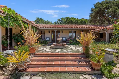 929 Canon Rd, Santa Barbara, CA 93110