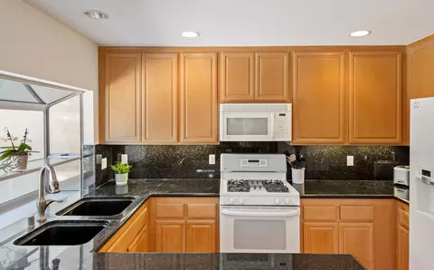 88 Sommer Ln, Goleta, CA 93117 photo 8
