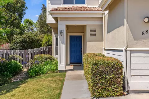 88 Sommer Ln, Goleta, CA 93117 photo 2