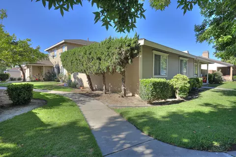 1310 Hull Pl, Oxnard, CA 93030 photo 6
