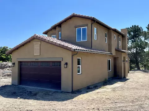 200 Oak Hill Dr, Lompoc, CA 93436