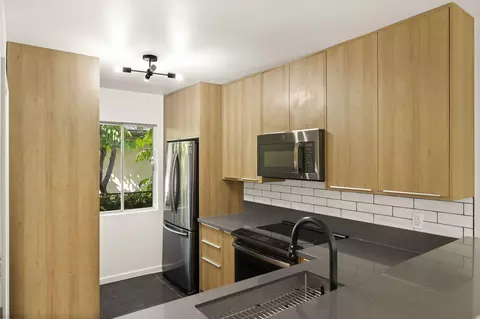 3435 Richland Dr #16, Santa Barbara, CA 93105