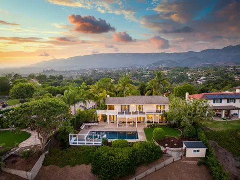 4673 Sierra Madre Rd, Santa Barbara, CA 93110
