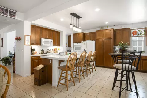225 Silver Oak Dr, Paso Robles, CA 93446 photo 10