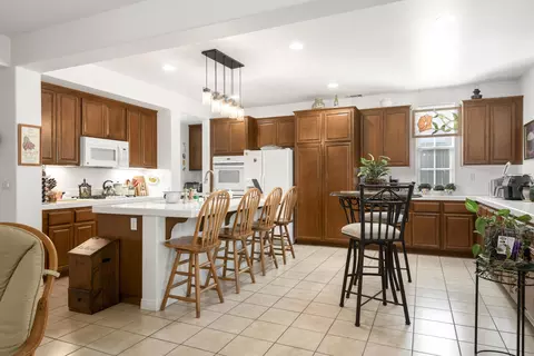 225 Silver Oak Dr, Paso Robles, CA 93446 photo 3
