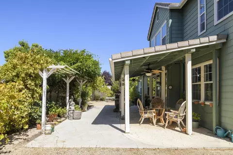 225 Silver Oak Dr, Paso Robles, CA 93446 photo 21