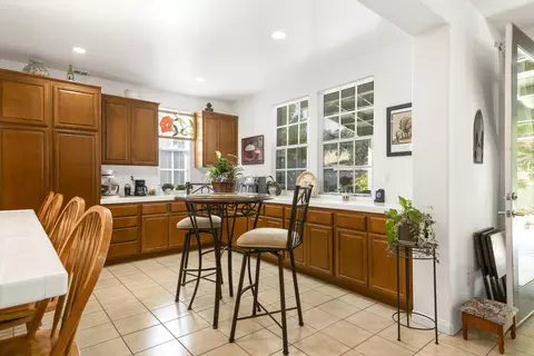 225 Silver Oak Dr, Paso Robles, CA 93446 photo 9