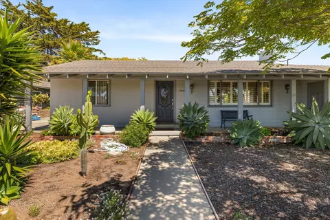 5556 Canalino Dr, Carpinteria, CA 93013