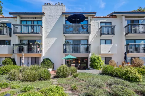 3375 Foothill Rd #212, Carpinteria, CA 93013 photo 2