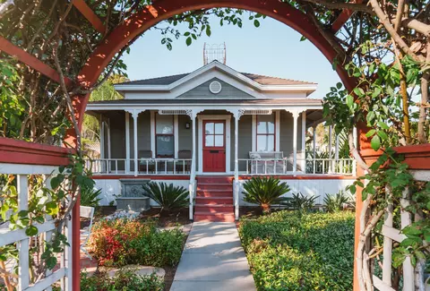 502 Brinkerhoff Ave, Santa Barbara, CA 93101